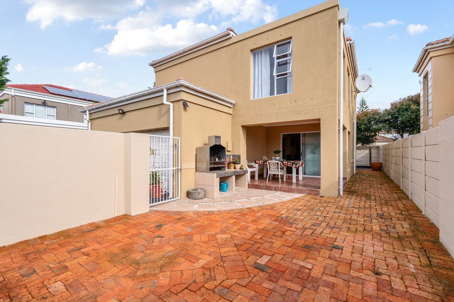 3 Bedroom Property for Sale in Century City Western Cape